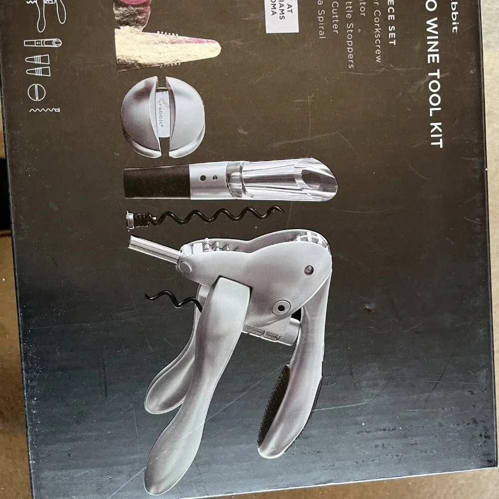 Wine Tool Kit - NIB from William Sonoma‎ (6 pieces)